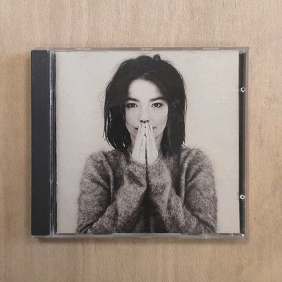 Björk - Debut - 1993 - CD - Album  - Excellent Condition 