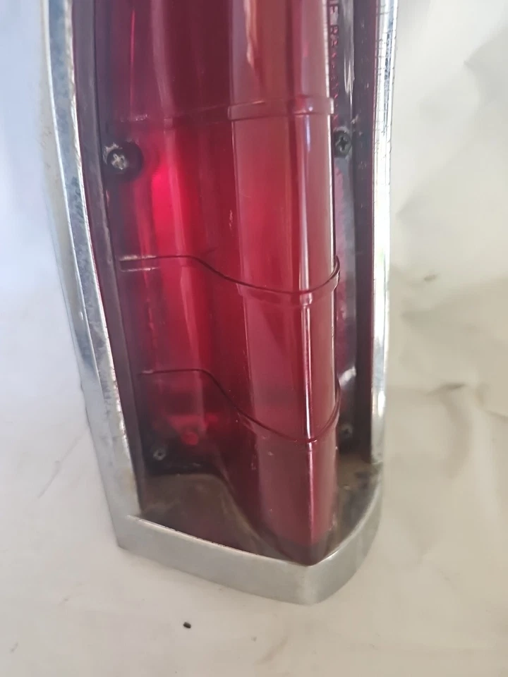 Oldsmobile Fiesta 88 1960 vagón LH conjunto de luces traseras laterales para pasajeros 5950900 02 Foto 2 de 4