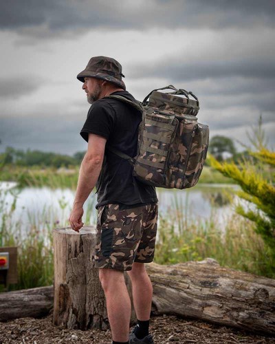 Zaino compatto Fox CamoLite / bagaglio da pesca alla carpa - Foto 8 di 9