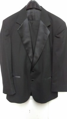 NEW MEN'S AFTER SIX TUXEDO JACKET