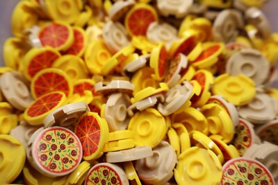 10 LEGO minifigure assorted pizzas city town