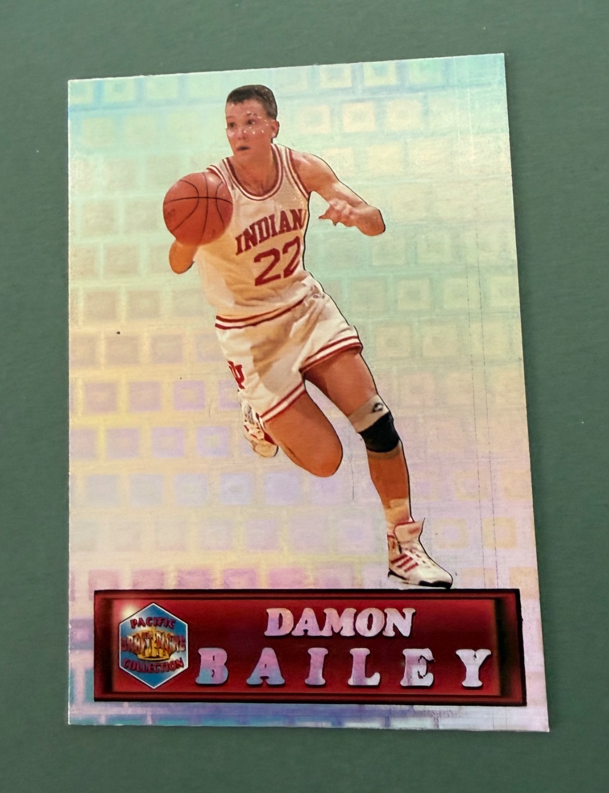 1994-95 Pacific Crown Collection Prism Basketball Damon Bailey #3 Rookie RC