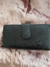 Julia Buxton Heiress Black Leather Pik-Me-Up Checkbook Keeper Wallet NWOT