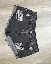 Women s Gray Denim Cut Off Shorts M High Rise Distressed Frayed Hem 5-Pocket