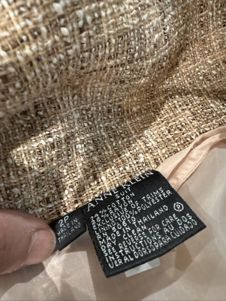 Ann Klein Women’s Jacket and Skirt Suit Size 2 - Image 4 of 4