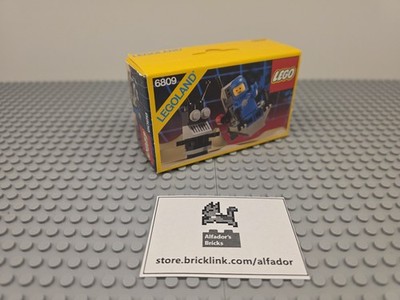 LEGO Space: XT-5 and Droid (6809) for sale online | eBay