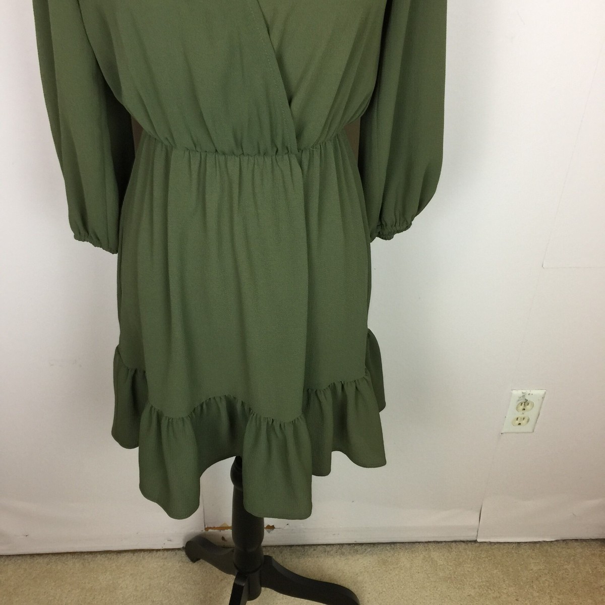 Maxi Asos Dresses ASOS DESIGN Mini Dress With Long Sleeve And Circle Trim  In Green ASOS