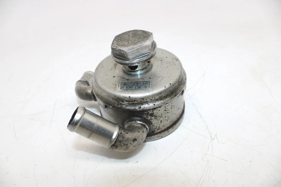 Honda Cbr600rr 2007 enfriador de aceite de motor Foto 2 de 4