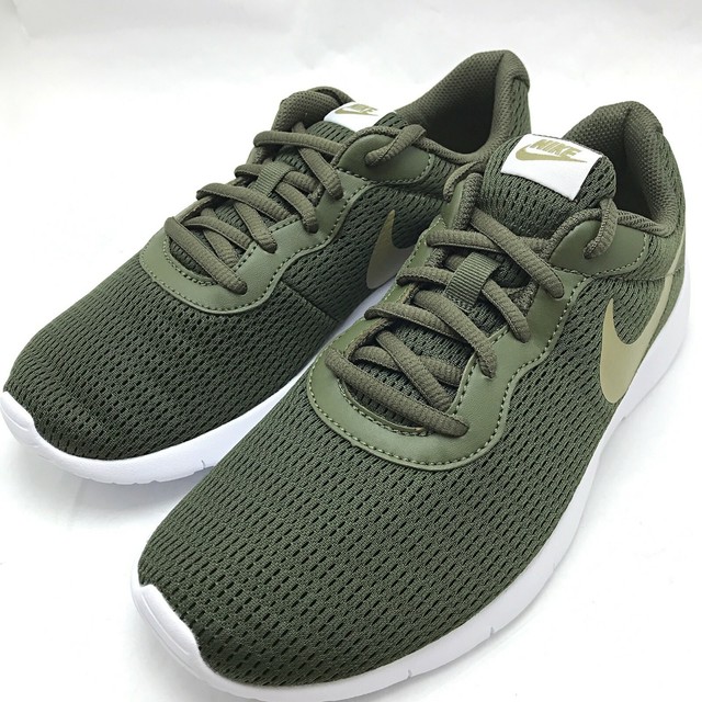 nike tanjun olive