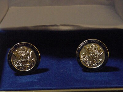 Pair of  US SUPREME COURT CUFFLINKS - NEW