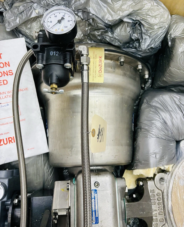 "Válvula mariposa neumática de alto rendimiento Dezurik de acero inoxidable 8"" HP" Foto 4 de 4