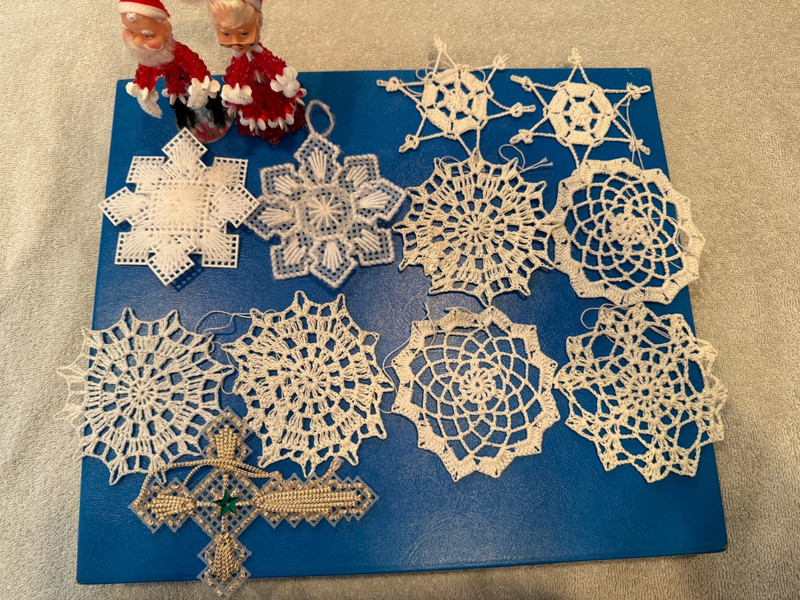 Vintage Crochet Starch Snowflakes, Plastic Canvas Snowflakes, Santa:  Homemade