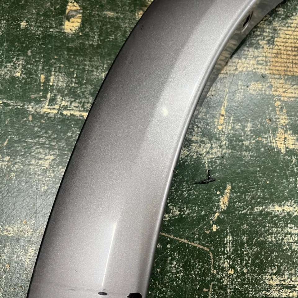 2011-2017 英菲尼迪 QX56 左前发球杆挡泥板轮拱模塑原始设备制造商 — 第 3/4 张图片