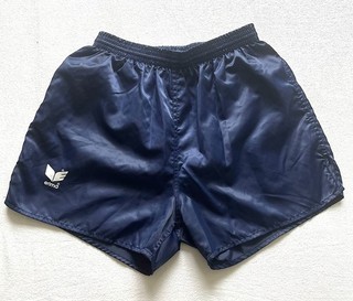 Vintage 80er ERIMA Nylon Glanz Shorts / Turnhose / Sporthose Hose Gr. 6 / M