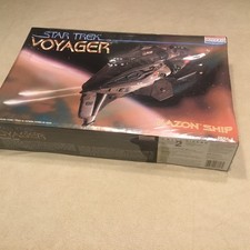Monogram - Star Trek Voyager "Kazon Ship" Model Kit 1995 - NEW Sealed in Box