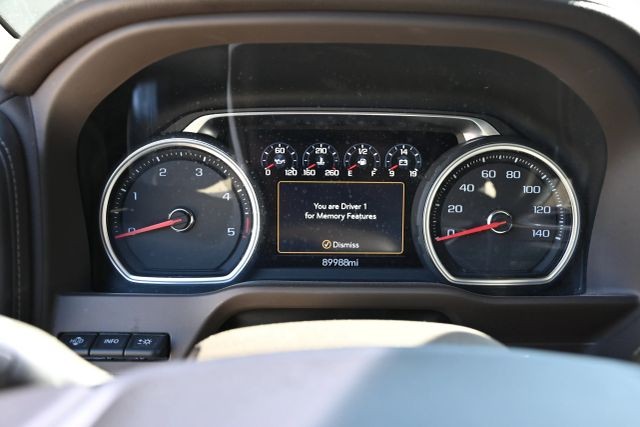 2023 Chevrolet Silverado 2500 HD LTZ Pickup 4D 6 1/2 ft thumbnail 11