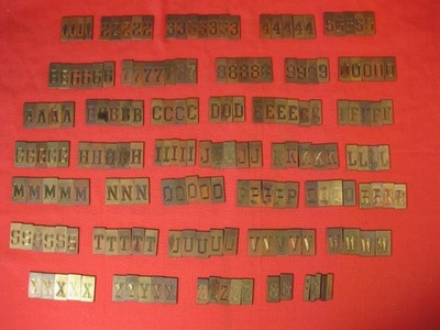 NEW HERMES ENGRAVING BRASS FONTS SMALL FLAT BLOCK USED 182 PIECES