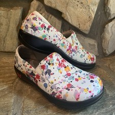 Alegria Paint Splotch Artist Print Clogs Women  s Shoes Size Nursing