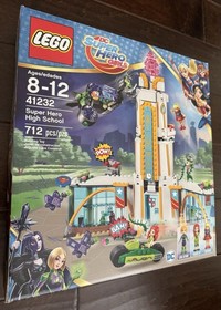 LEGO DC Super Hero Girls: Super Hero High School 41232