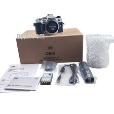 New OM SYSTEM OM-5 Ver. 1 SILVER Camera ED14-150mm II Black Lens Micro 4/3