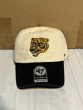 Boston Bruins NHL '47 Brand Throwback Clean Up Natural Two Tone Adjustable Hat