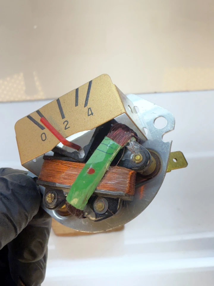 Nuevo de Lote Antiguo 1956-1961 RENAULT DAUPHINE MEDIDOR DE NIVEL DE GASOLINA GASOLINA C19-12 Foto 4 de 4