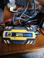 Everstart Maxx Battery Charger And Mainrainer 6-volt-12-volt 3amp