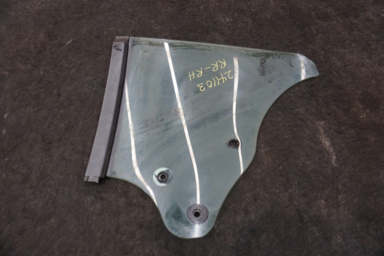 Rear Right Side Wing Quarter Window Glass OEM 69845300 Ferrari California 08-14