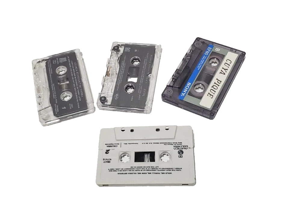 Latin Music Bundle of 4 Cassettes - (2) Gloria Estefan, "Evita" & Musica Andina - Image 4 of 4