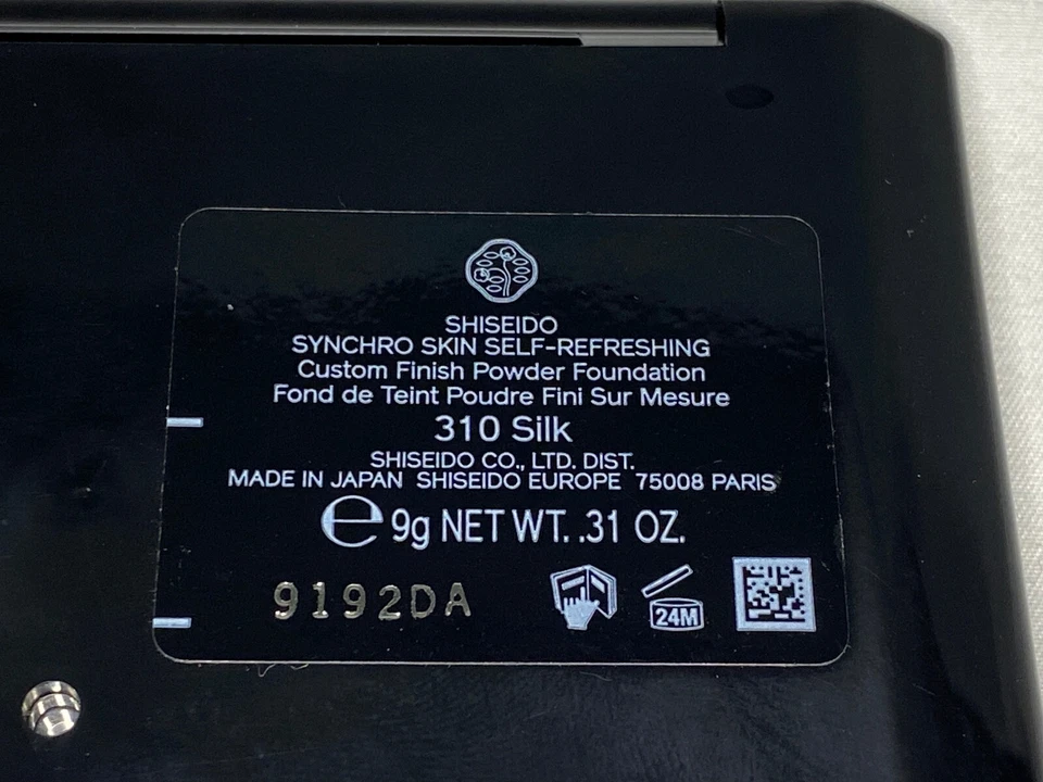 Shiseido - Synchro Skin Self-Refreshing Custom Finish Powder Foundation 310 Silk - Bild 3 von 4