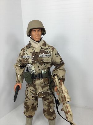 1/6 CUSTOM HASBRO GI JOE US ARMY 1ST GULF WAR M-4 BERETTA 9MM