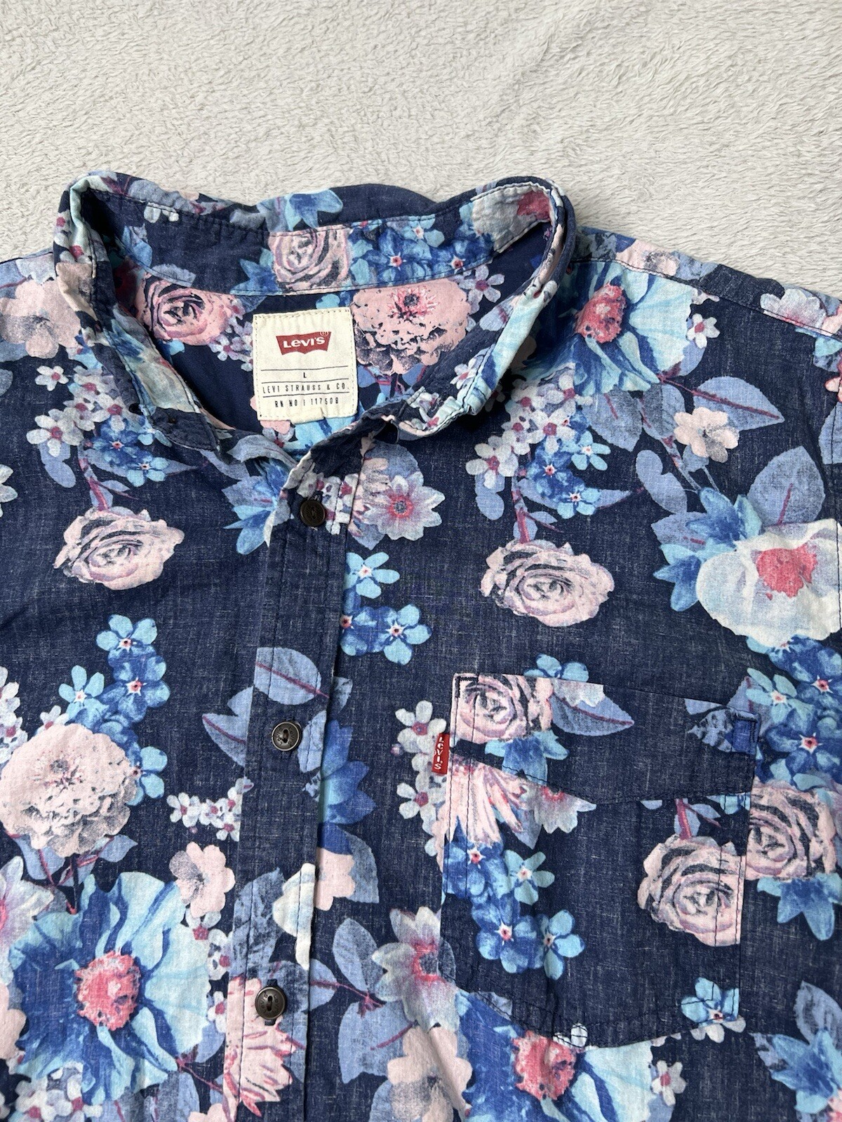 Levi’s Men’s Short Sleeve Hawaiian Tropical Floral Shirt Bottom-up 100% Cotton L