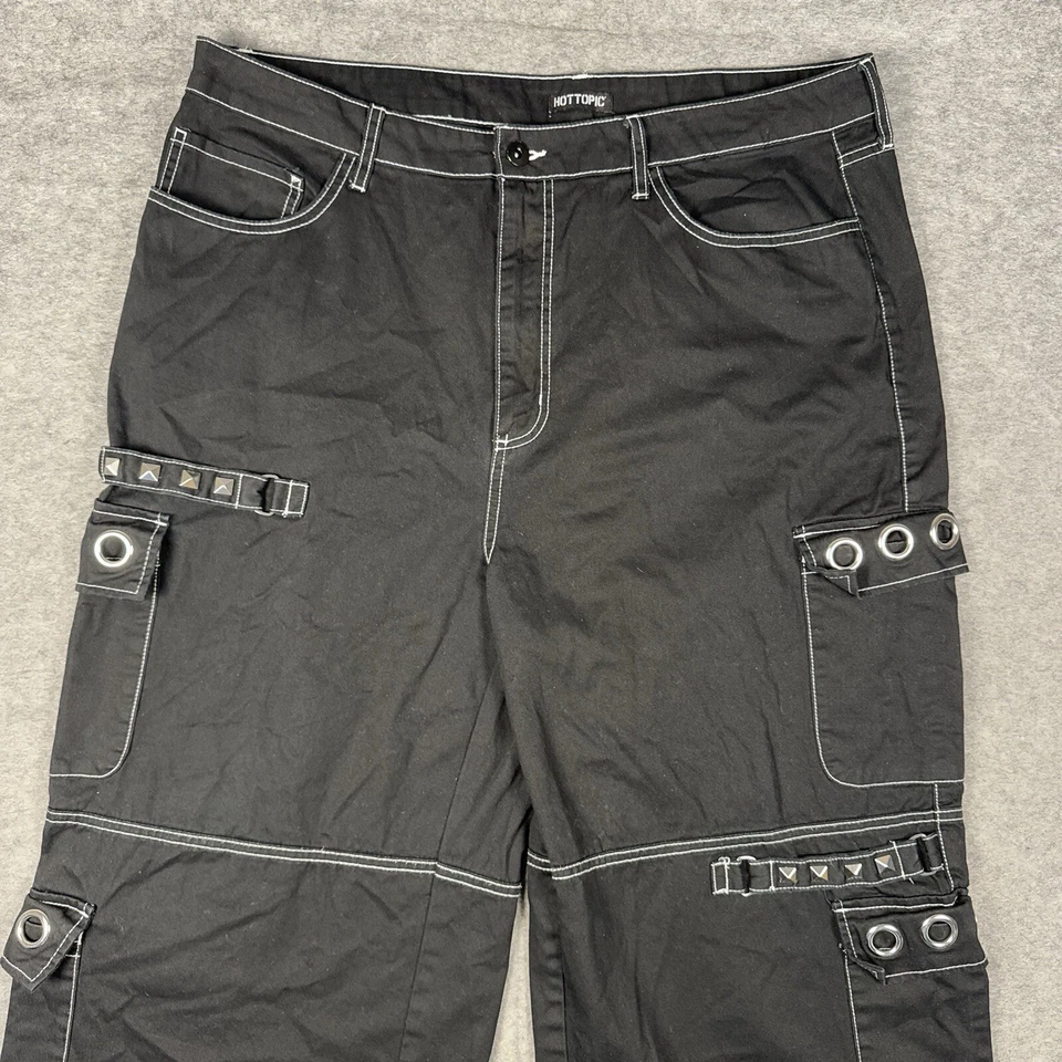Hot Topic Pants 38x32 Black Bondage Chains Goth Skater Grunge Baggy Wide Leg - Image 4 of 4