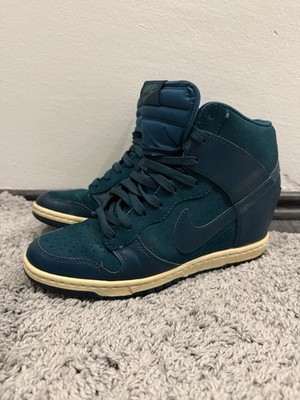 Nike Dunk Women's Sky Hi Essential Gr. 41 UK 7 Blau Blue Pump