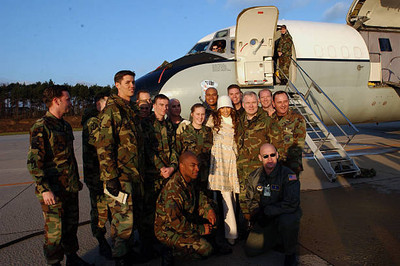 Jennifer Lopez at Ramstein Air Base in Germany Saturday Dec 8 for - Old Photo 81