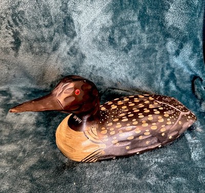 Heritage Mint Ltd DUCK Loon Carved Decoy Hand Painted