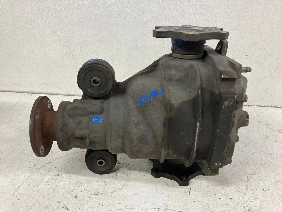 2007-2015 Nissan Armada Rear Axle Differential Carrier Assembly 3.36 Ratio OEM Foto 4 de 4