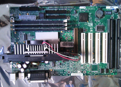 INTEL MB E139761 SL3E Intel Pentium III 512MB RAM 754558-204