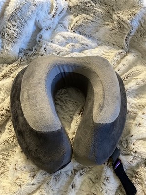 Cabeau Evolution Neck Travel Pillow Memory Foam, Soft Material, Black/Gray