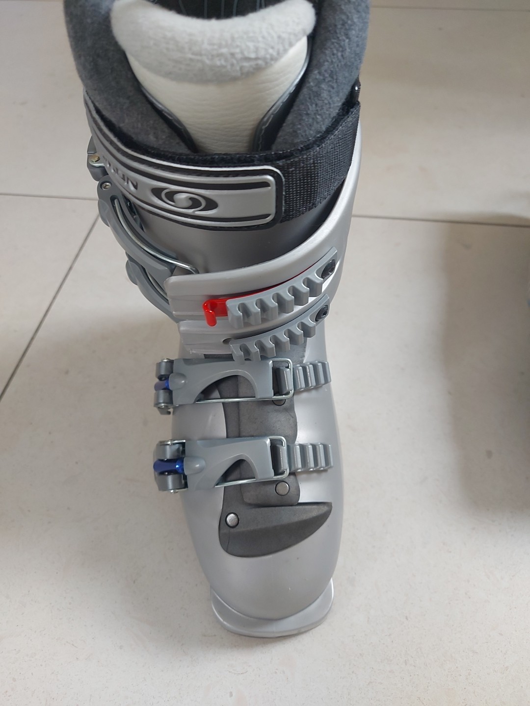 Scarponi da sci Salomon Performa 6 grigi UK 4 5 US 6 23 23 5 275 mm