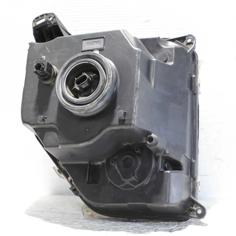 2008-2012 Jeep Liberty Halogen Left Side Headlight Assembly OEM 57010171-AD - Image 4 of 4