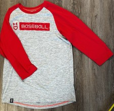 Under Armour • Shirt Mens Small • 3/4 Sleeve • Baseball Loose Fit • Crew Neck