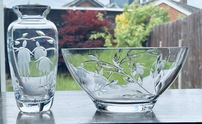 Stuart Crystal Cascade Vase & Stuart Crystal Cascade Bowl Fuchsia Signiert