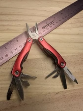 Traveler Stainless Steel 9 In 1 Multitool Plier Survival Camping 3” Closed  Tool