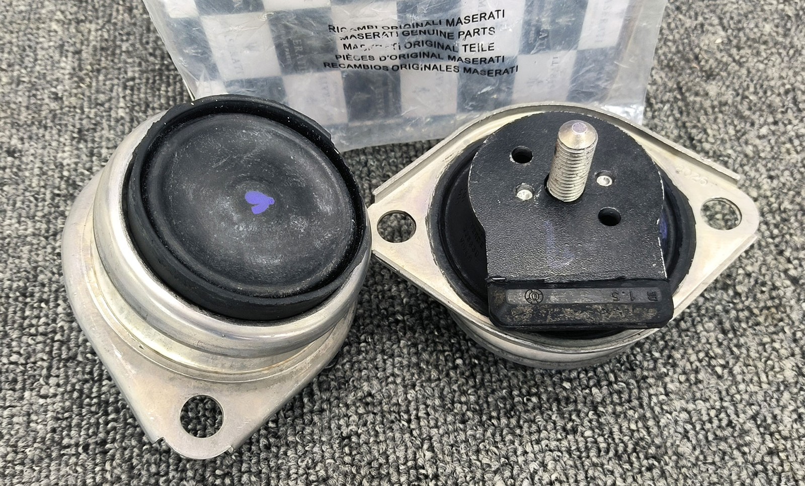 226572 Set of 2 Maserati GranTurismo Quattroporte Ferrari NEW Engine Mounts