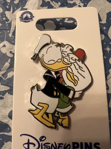 2023 Disney Parks Pin Donald Duck Huey Dewey Louie Nephews Hugging