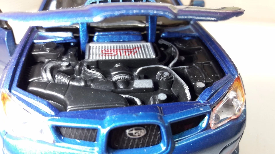 1:24 Subaru Impreza WRX STi Hawkeye 2005 Motormax Diecast Model Car 73330 - Image 3 of 4