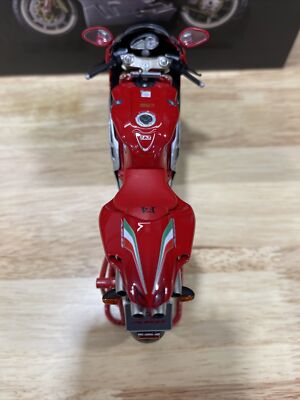 Minichamps Mv Agusta F4 1000 Ago 1/12 Scale Silver/red 122121720