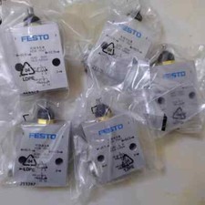 1pcs FESTO V/O-3-1/8 straight acting round head valve 4938