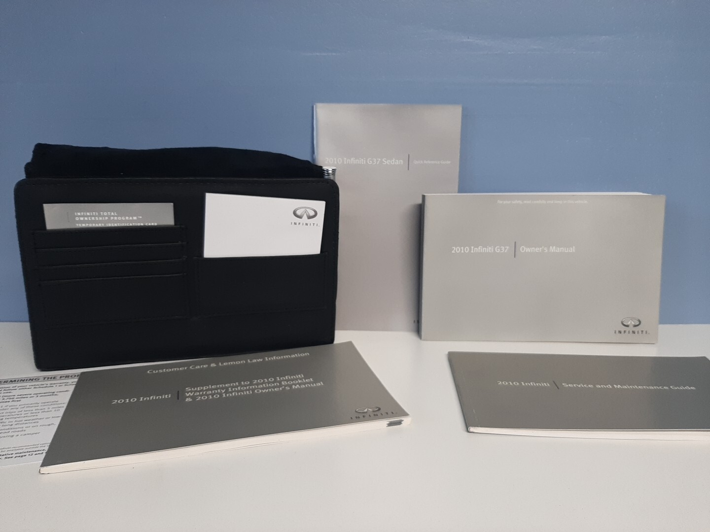 2010 Infinity G37 Owners Manual And Carry Case eBay